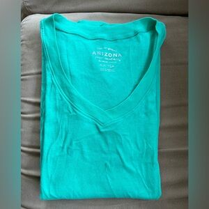 Arizona v-neck aqua-teal shirt sleeve tee. Worn once. Super soft. XL. Cotton.